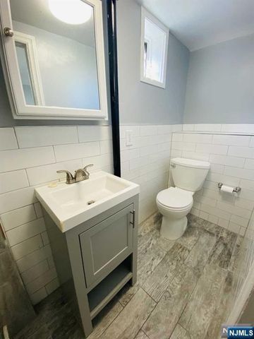 258 Franklin Street 3, Bloomfield, NJ 07003