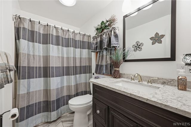 5224 Old Goodrich Road, Clarence, NY 14031