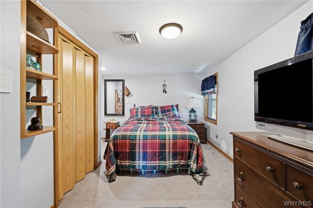 5224 Old Goodrich Road, Clarence, NY 14031