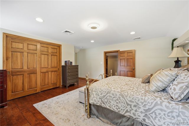 5224 Old Goodrich Road, Clarence, NY 14031