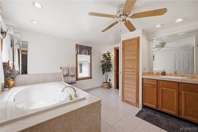 5224 Old Goodrich Road, Clarence, NY 14031