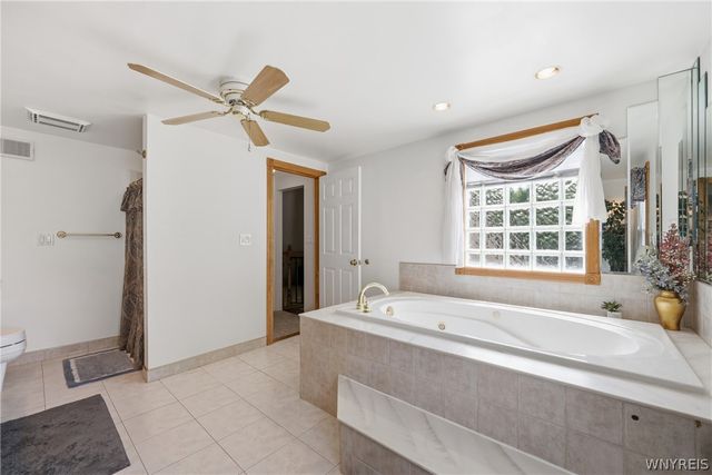 5224 Old Goodrich Road, Clarence, NY 14031