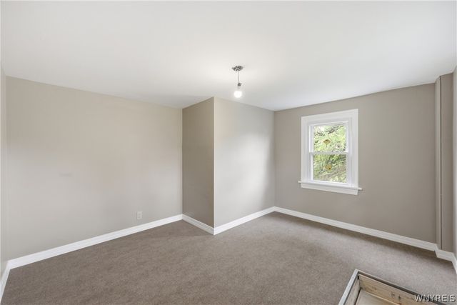 5224 Old Goodrich Road, Clarence, NY 14031