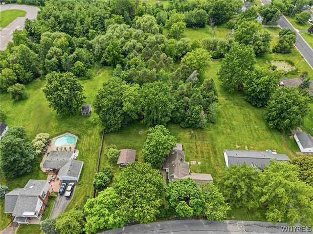 5224 Old Goodrich Road, Clarence, NY 14031