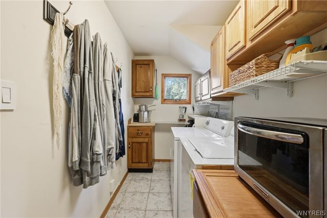 5224 Old Goodrich Road, Clarence, NY 14031