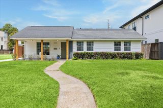 1232 Chantilly Lane, Houston, TX 77018
