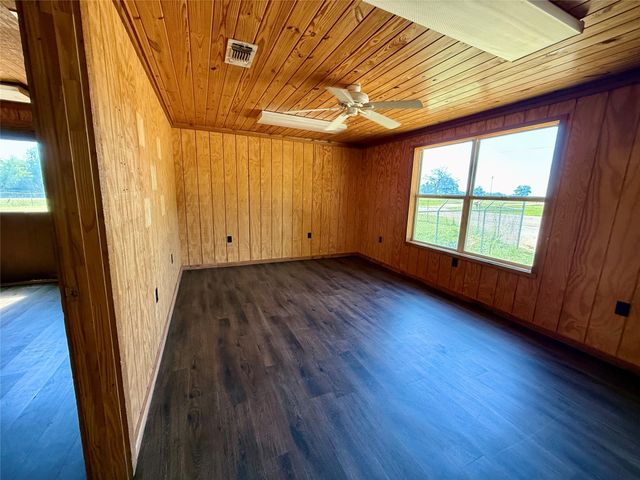 836 Fm-71, Talco, TX 75487