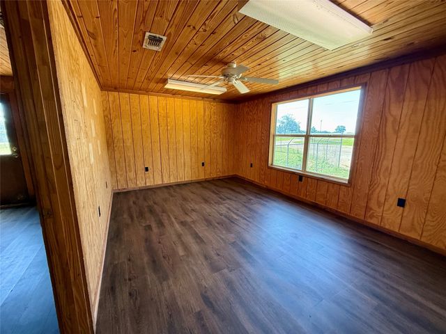 836 Fm-71, Talco, TX 75487