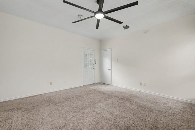 1008 Primrose Street, Mesquite, TX 75149