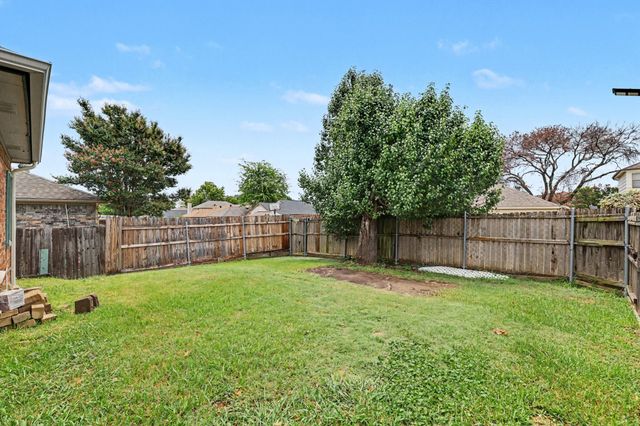 1008 Primrose Street, Mesquite, TX 75149