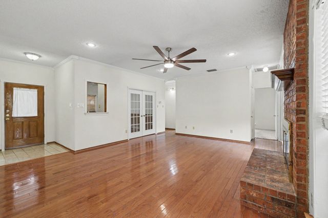 1008 Primrose Street, Mesquite, TX 75149