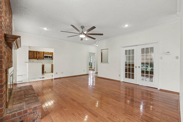 1008 Primrose Street, Mesquite, TX 75149