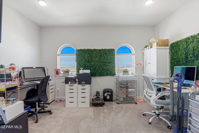 13394 CARTERTON Avenue, Horizon City, TX 79928