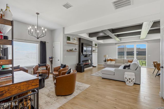 13394 CARTERTON Avenue, Horizon City, TX 79928