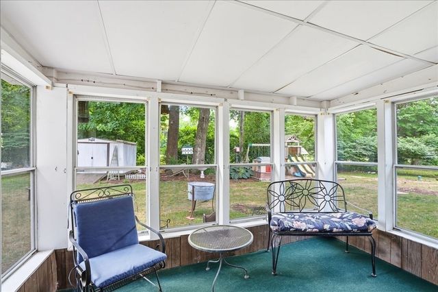 6 Gerard Ave, Freetown, MA 02717