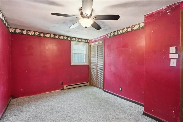 6 Gerard Ave, Freetown, MA 02717