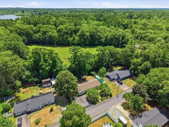 6 Gerard Ave, Freetown, MA 02717