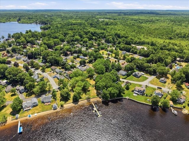 6 Gerard Ave, Freetown, MA 02717