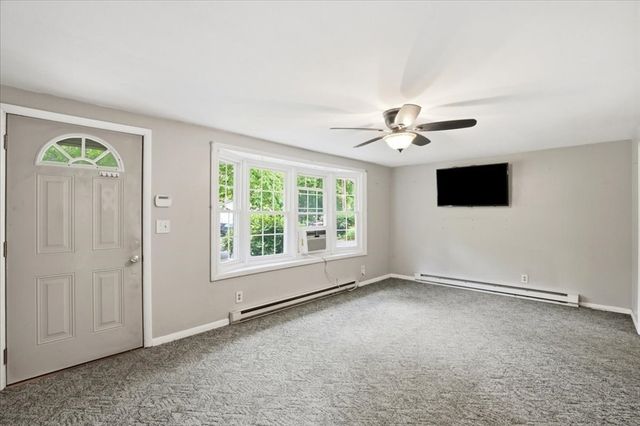 6 Gerard Ave, Freetown, MA 02717