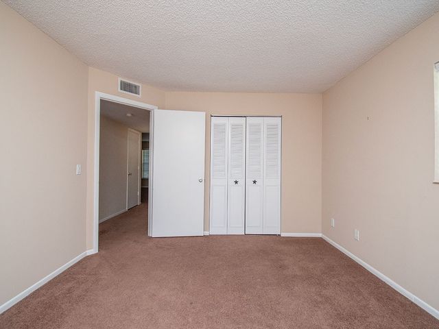 28 Vista Gardens Trail 102, Vero Beach, FL 32962