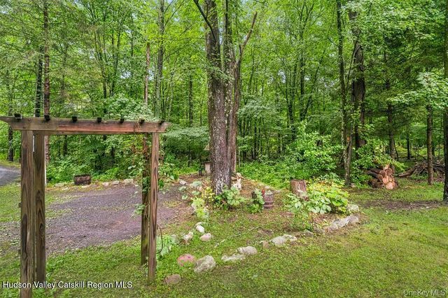 182 Redder Road, Pine Bush, NY 12566