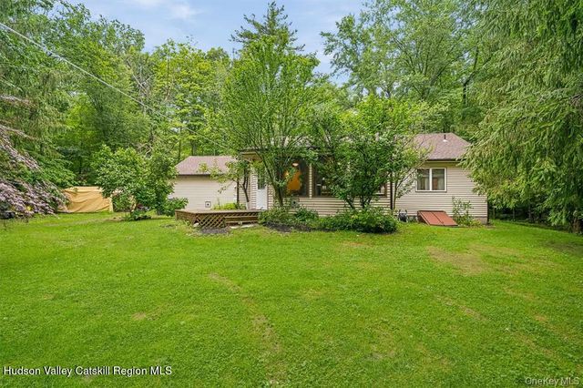 182 Redder Road, Pine Bush, NY 12566