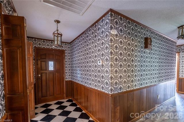 1165 Canaan Church Road, Denton, NC 27239