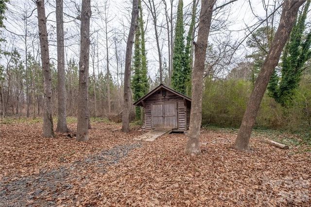 1165 Canaan Church Road, Denton, NC 27239