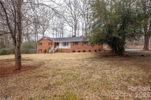 1165 Canaan Church Road, Denton, NC 27239
