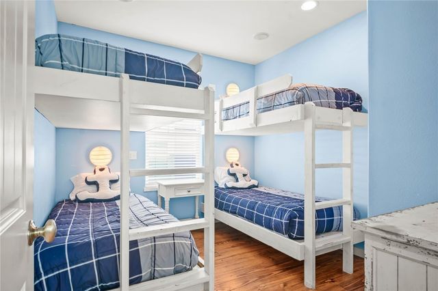 2727 S 11th St 15, Port Aransas, TX 78373