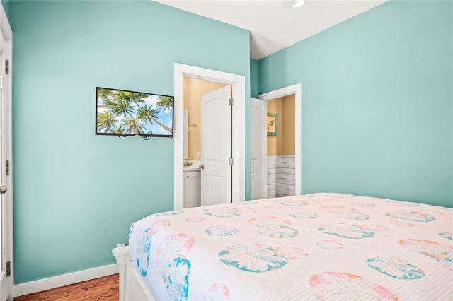 2727 S 11th St 15, Port Aransas, TX 78373