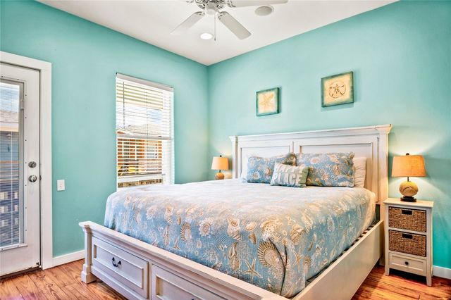 2727 S 11th St 15, Port Aransas, TX 78373