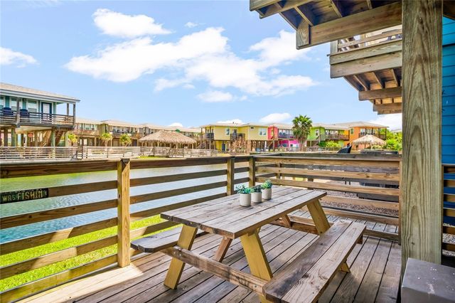 2727 S 11th St 15, Port Aransas, TX 78373