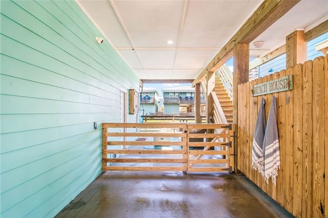 2727 S 11th St 15, Port Aransas, TX 78373