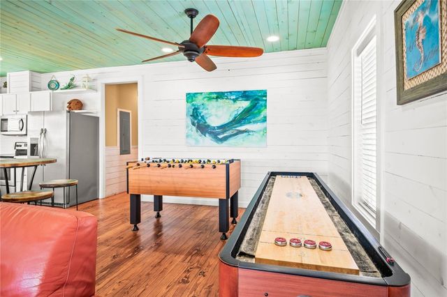 2727 S 11th St 15, Port Aransas, TX 78373