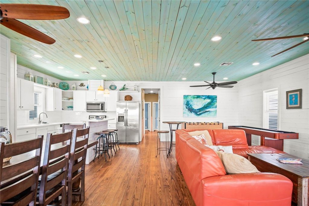 2727 S 11th St 15, Port Aransas, TX 78373 — photo 2