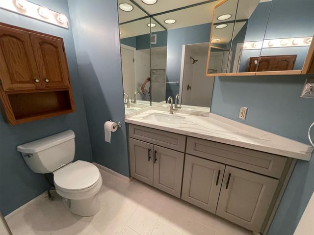 3720 Jardin Street, Houston, TX 77005