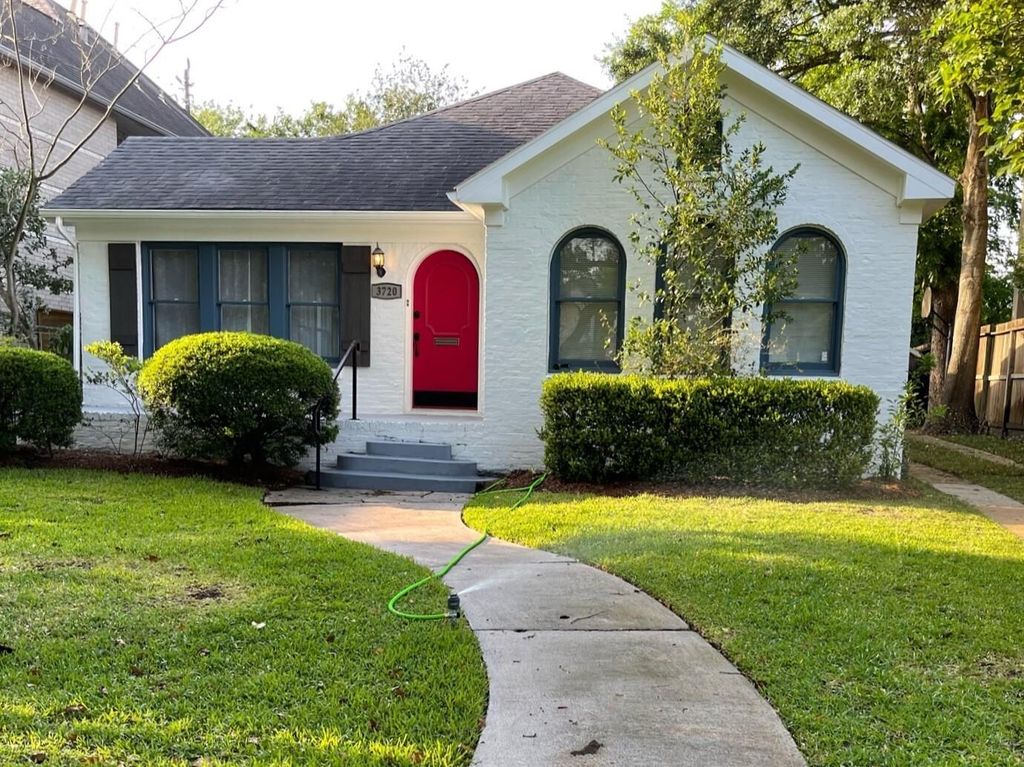 3720 Jardin Street, Houston, TX 77005