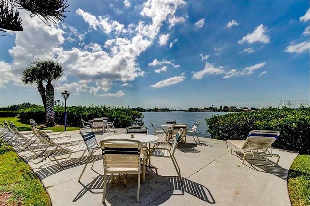 12760 INDIAN ROCKS ROAD 1031, Largo, FL 33774