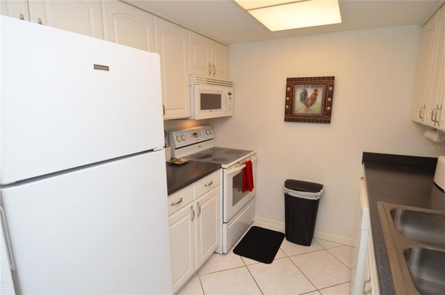12760 INDIAN ROCKS ROAD 1031, Largo, FL 33774
