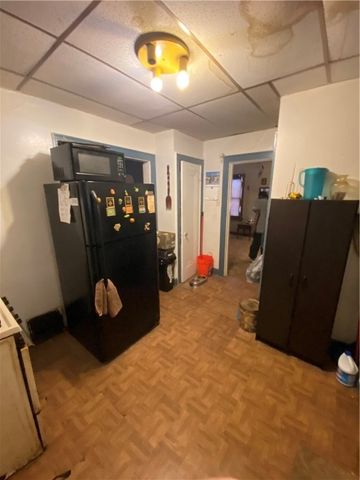 3006 Bowman Ave, Mckeesport, PA 15132