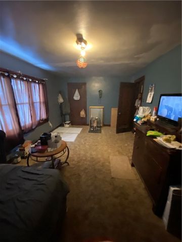 3006 Bowman Ave, Mckeesport, PA 15132