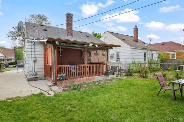 6800 Longacre Street, Detroit, MI 48228