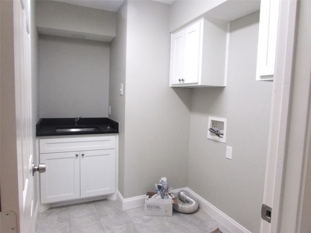 13301 Daystrom Court, Dallas, TX 75243