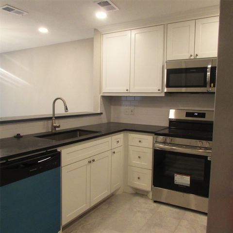 13301 Daystrom Court, Dallas, TX 75243
