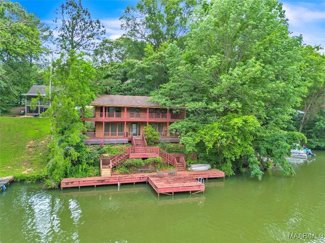 300 Elmore Road, Titus, AL 36080