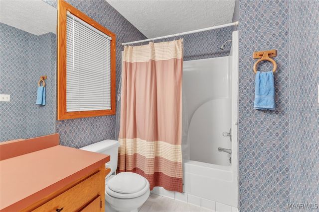 300 Elmore Road, Titus, AL 36080