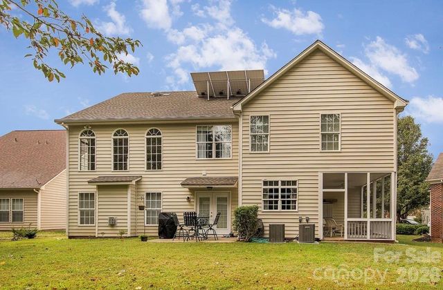 11444 Mangla Drive, Charlotte, NC 28214