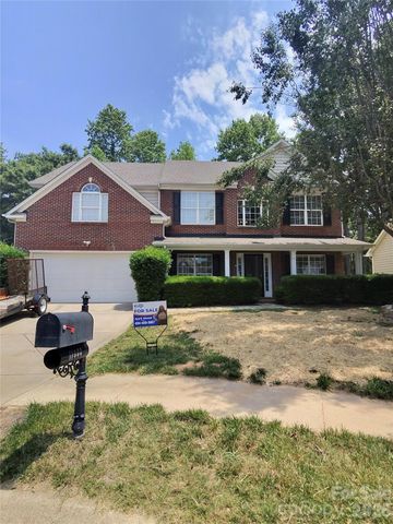 11444 Mangla Drive, Charlotte, NC 28214