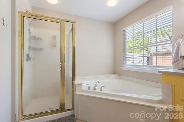 11444 Mangla Drive, Charlotte, NC 28214